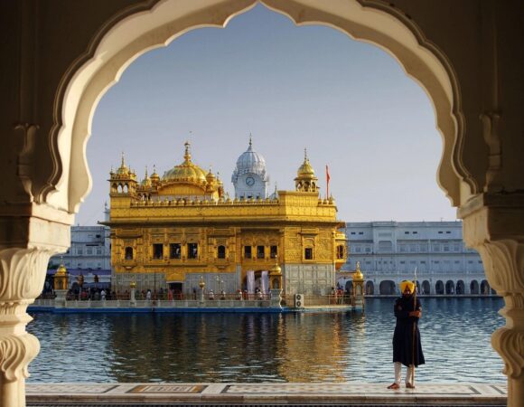 Amritsar Full Day Tour with Wagah Border